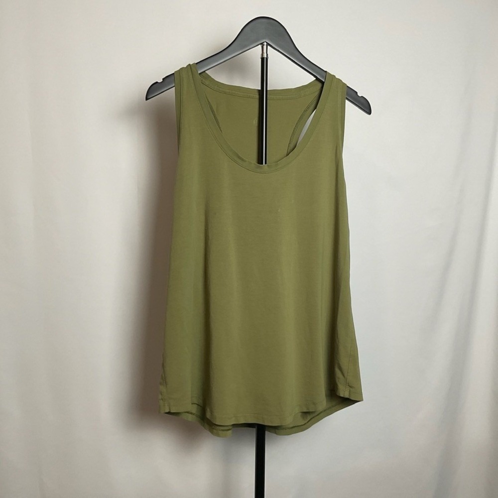 Lululemon Women Love Tank Top Olive Green Racerback Athletic Yoga Shirt Size 10